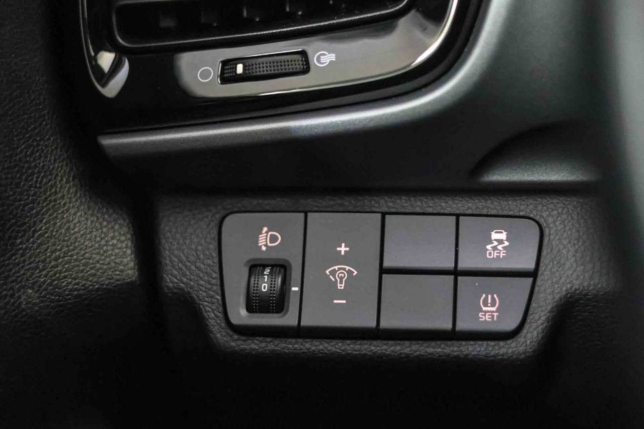 Kia Stonic 1.2 CVVT 62kW (84CV) Drive Eco-Dynamics - Foto 32