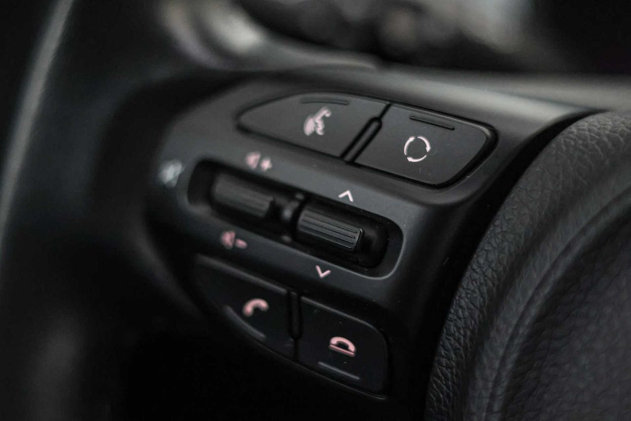 Kia Stonic 1.2 CVVT 62kW (84CV) Drive Eco-Dynamics - Foto 36