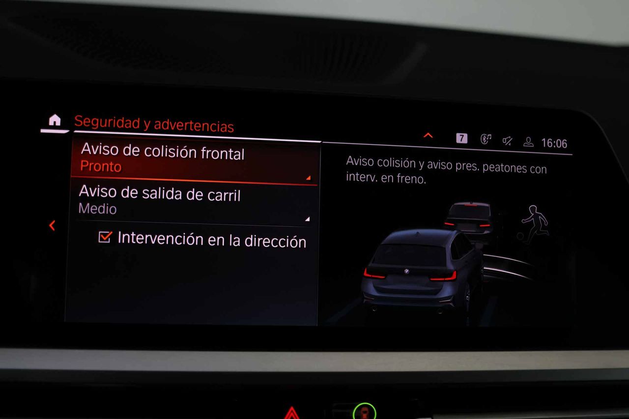 BMW Serie 3 320e Touring **Luxury Line** - Foto 70