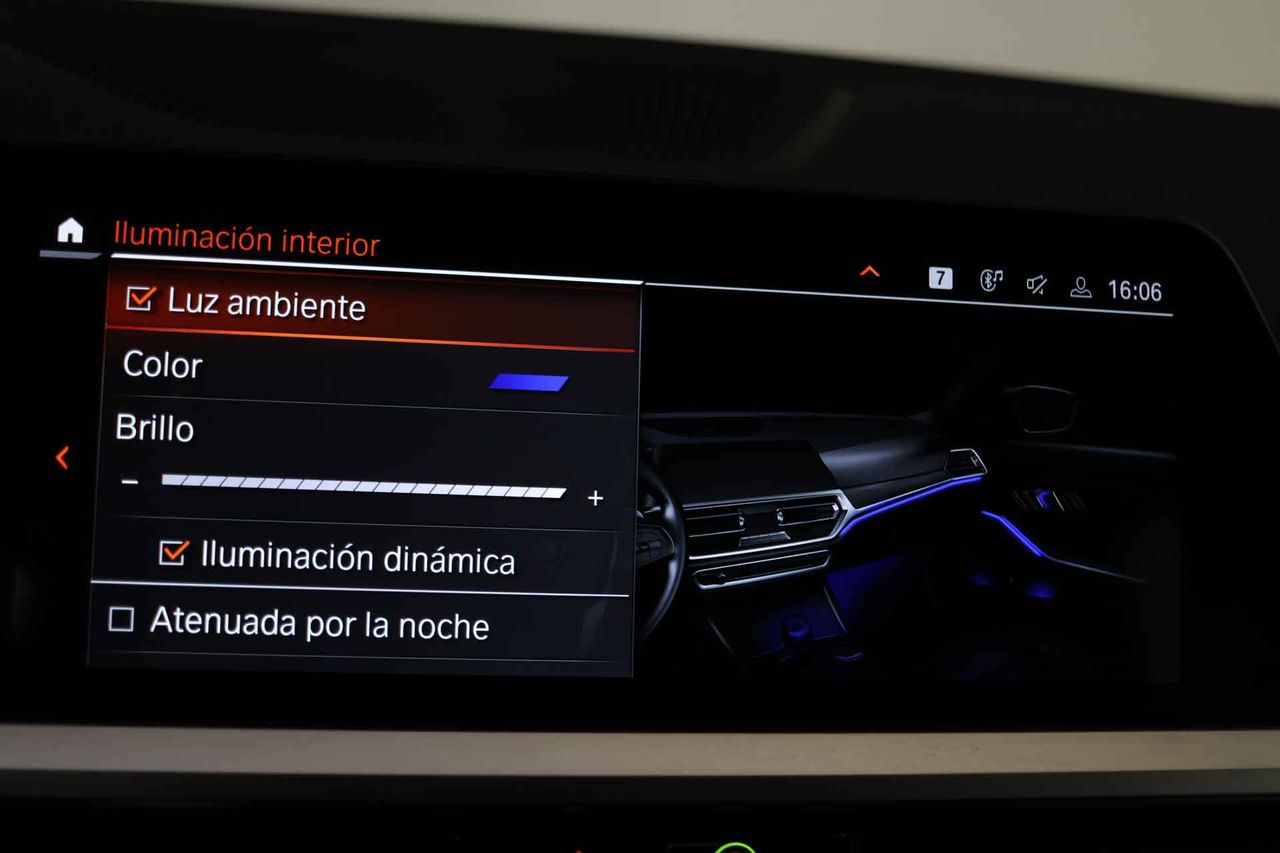 BMW Serie 3 320e Touring **Luxury Line** - Foto 76