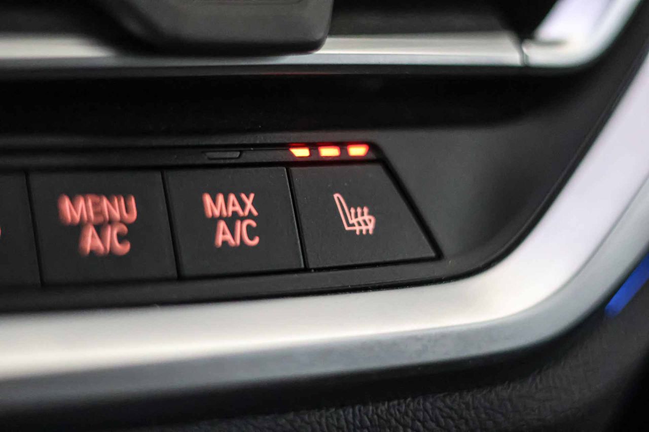 BMW Serie 3 320e Touring **Luxury Line** - Foto 51