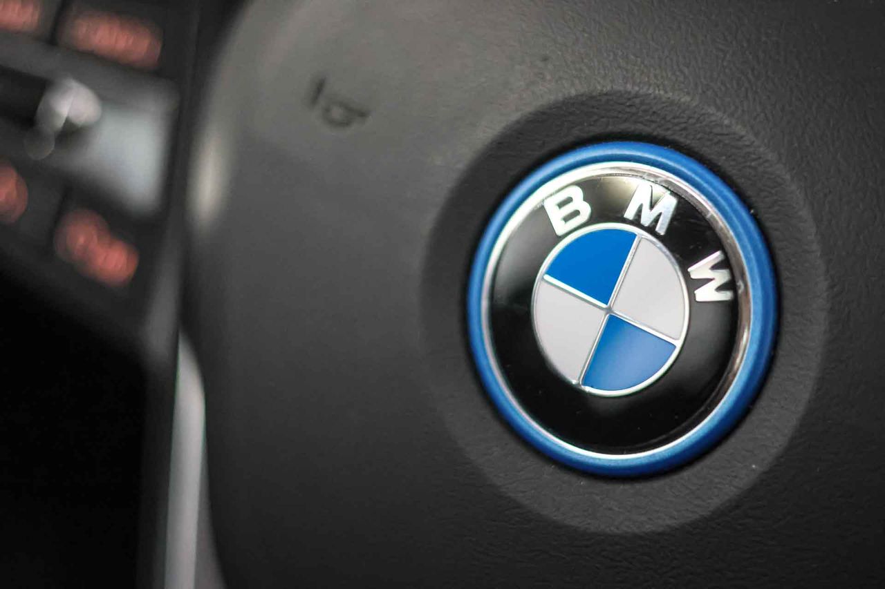 BMW Serie 3 320e Touring **Luxury Line** - Foto 40