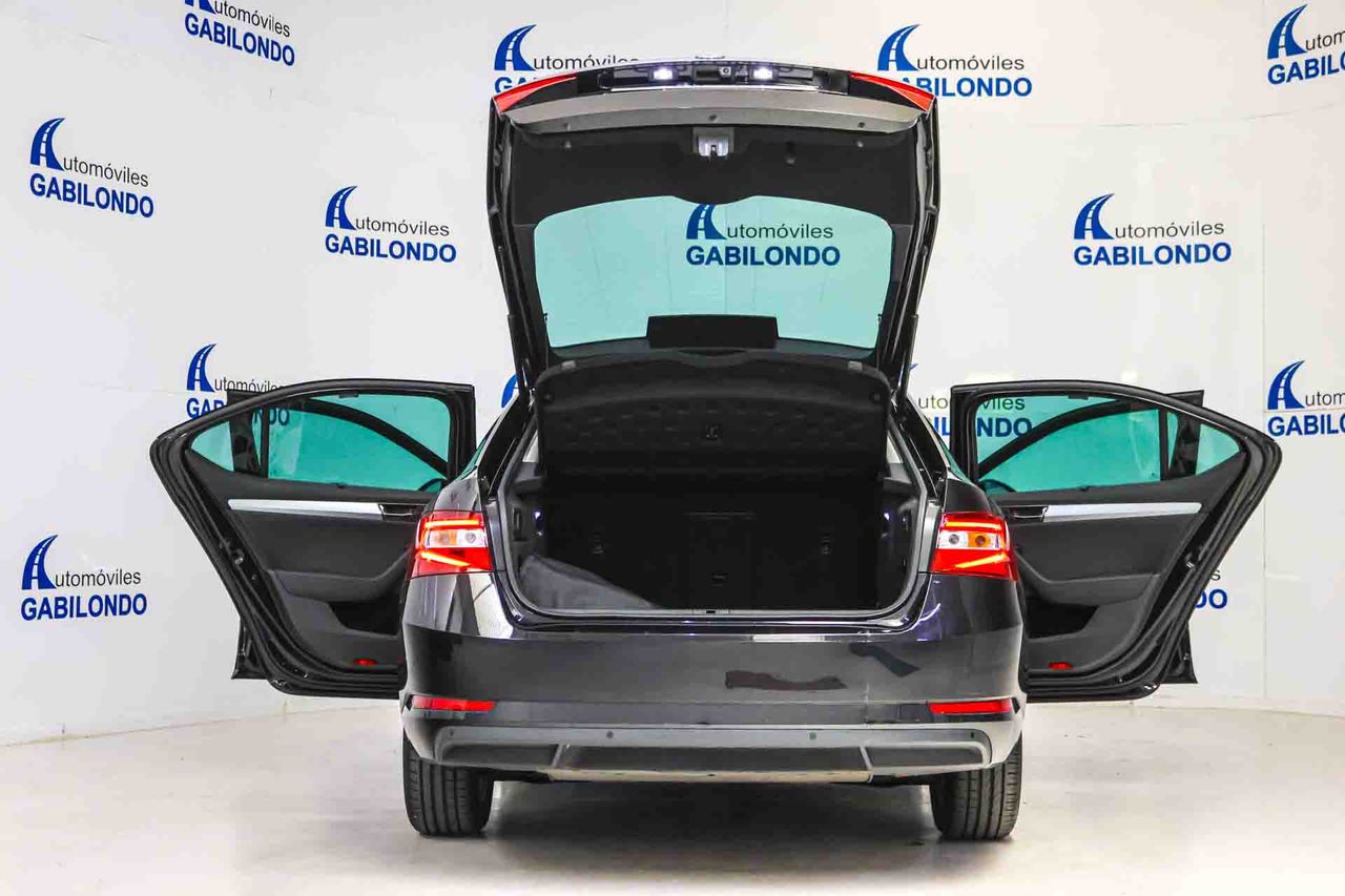 Skoda Superb Style 1.4 TSI iV P-HEV 160kW DSG - Foto 24