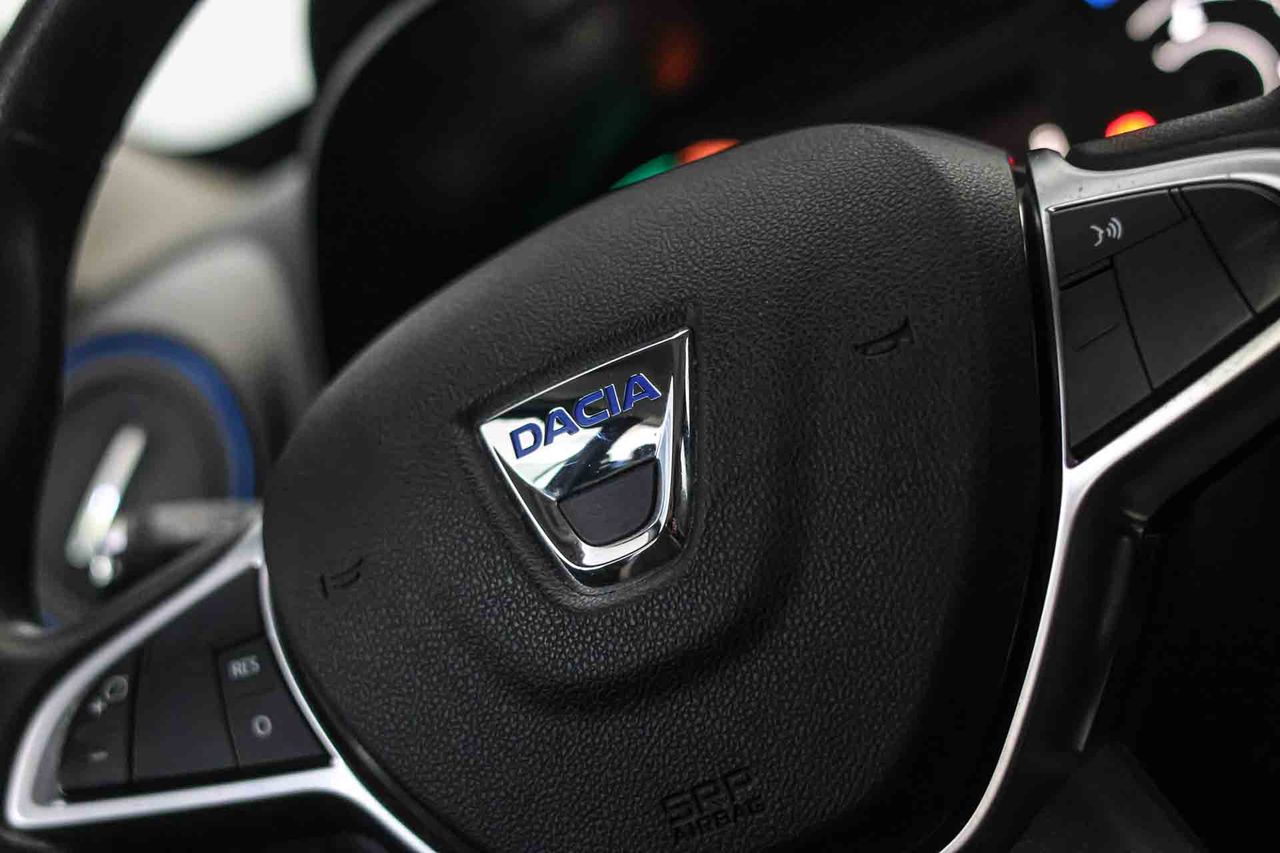 Dacia Spring Essential Electric 33kW (45CV) - Foto 35