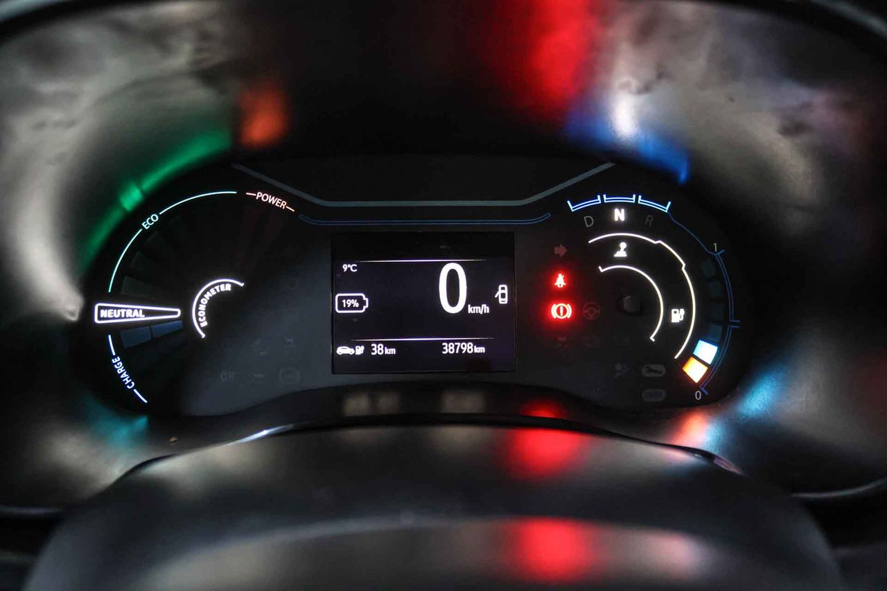 Dacia Spring Essential Electric 33kW (45CV) - Foto 12