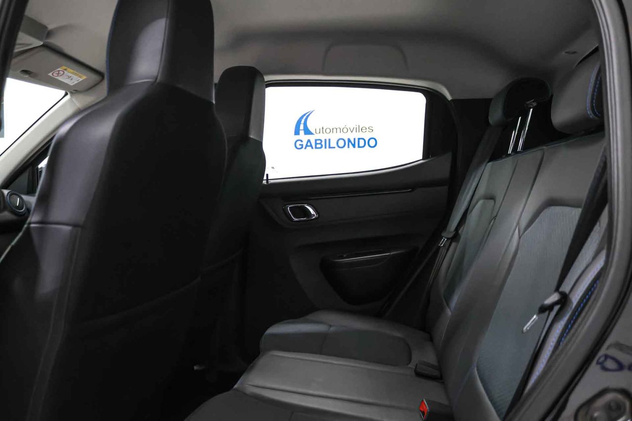 Dacia Spring Essential Electric 33kW (45CV) - Foto 13