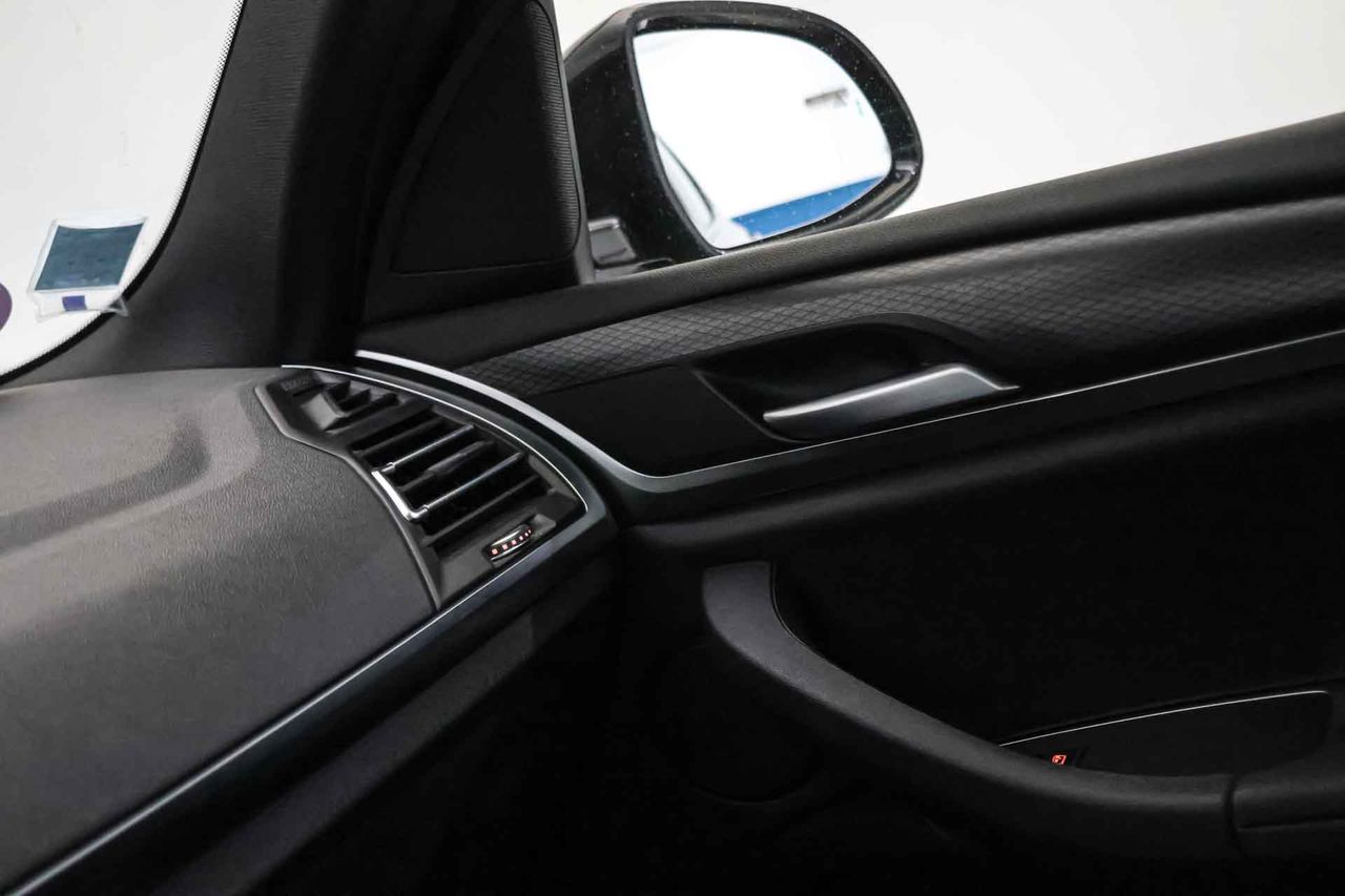 BMW X3 xDrive30e xLine **M Sport** - Foto 45