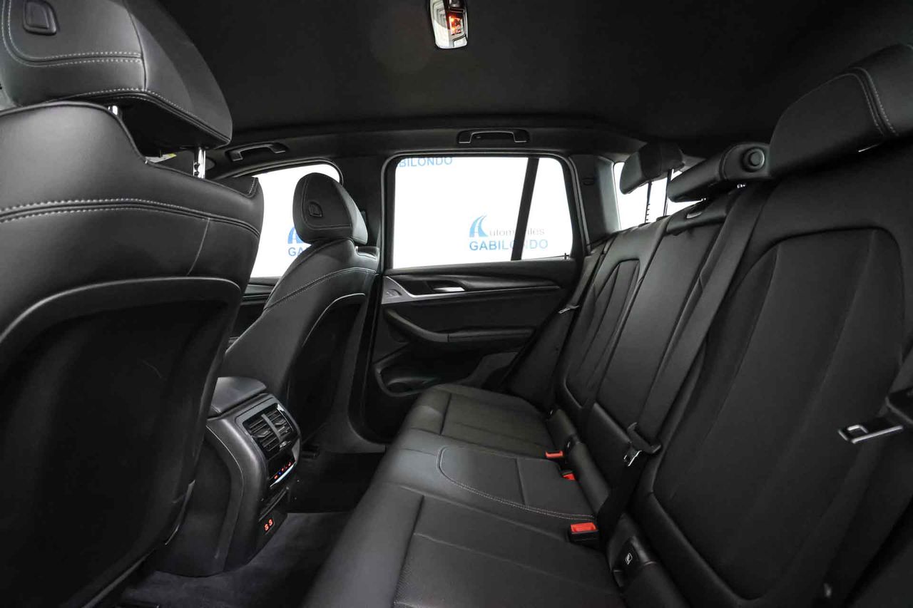 BMW X3 xDrive30e xLine **M Sport** - Foto 52