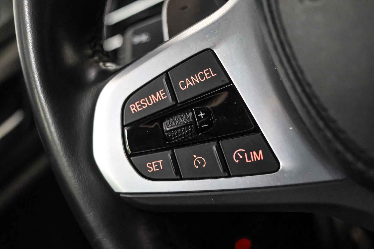 BMW X3 xDrive30e xLine **M Sport** - Foto 37