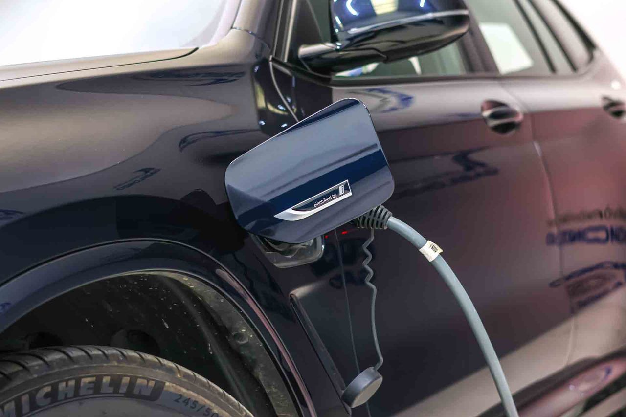 BMW X3 xDrive30e xLine **M Sport** - Foto 10