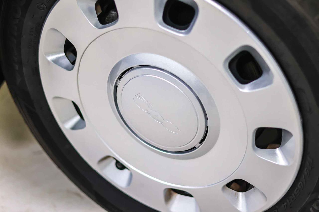 Fiat 500 Cult 1.0 Hybrid 51KW (70 CV) - Foto 19