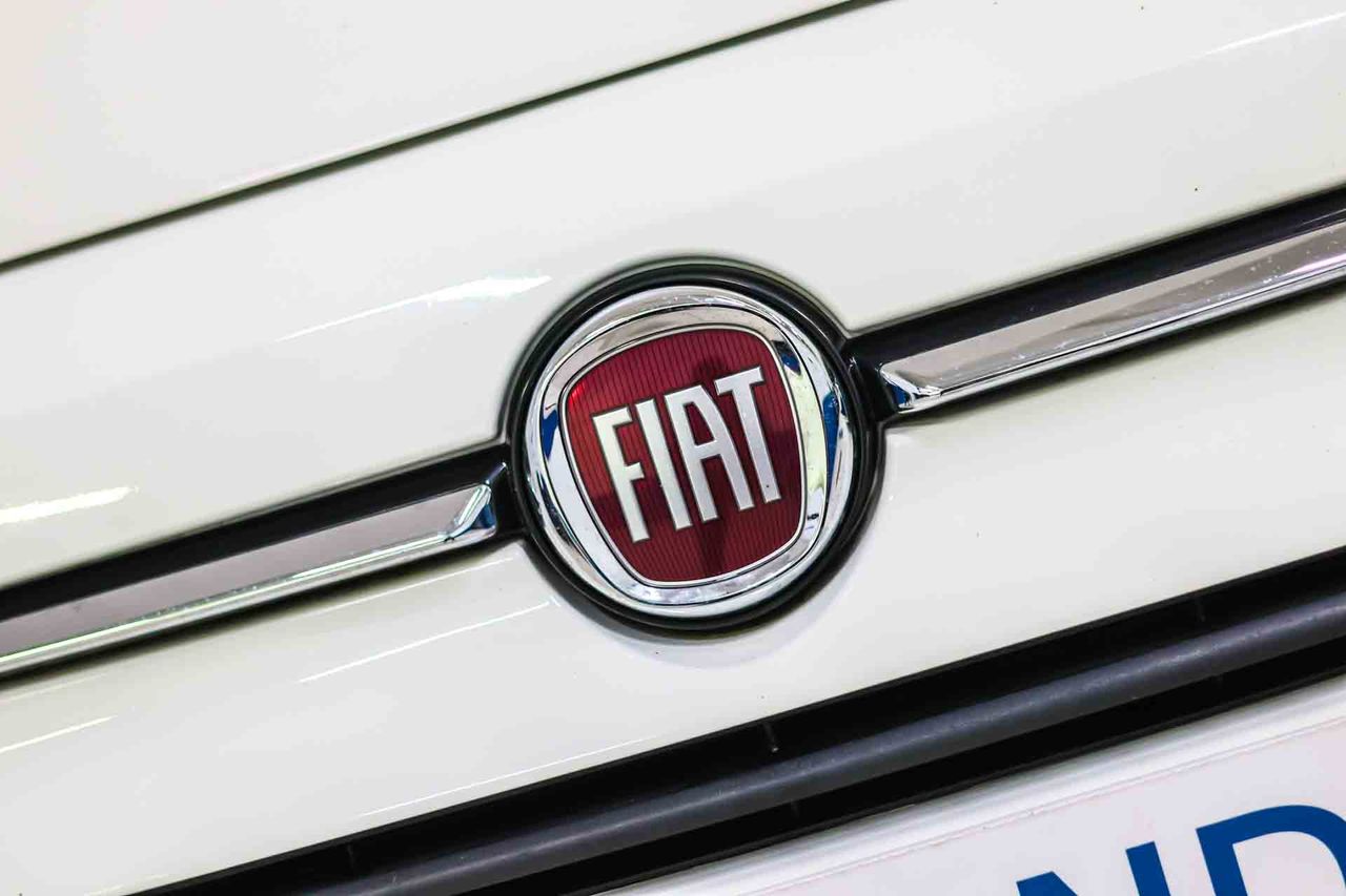 Fiat 500 Cult 1.0 Hybrid 51KW (70 CV) - Foto 11