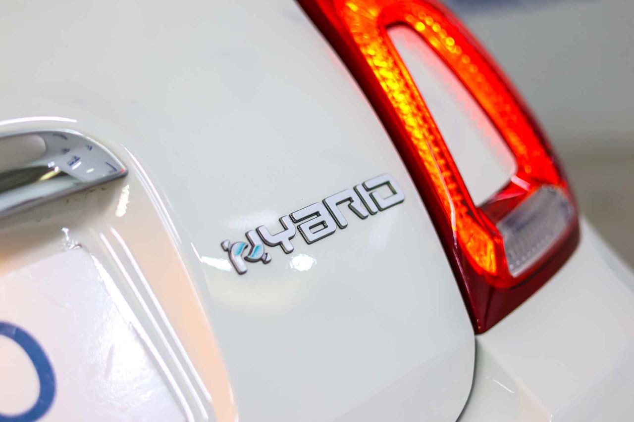 Fiat 500 Cult 1.0 Hybrid 51KW (70 CV) - Foto 20