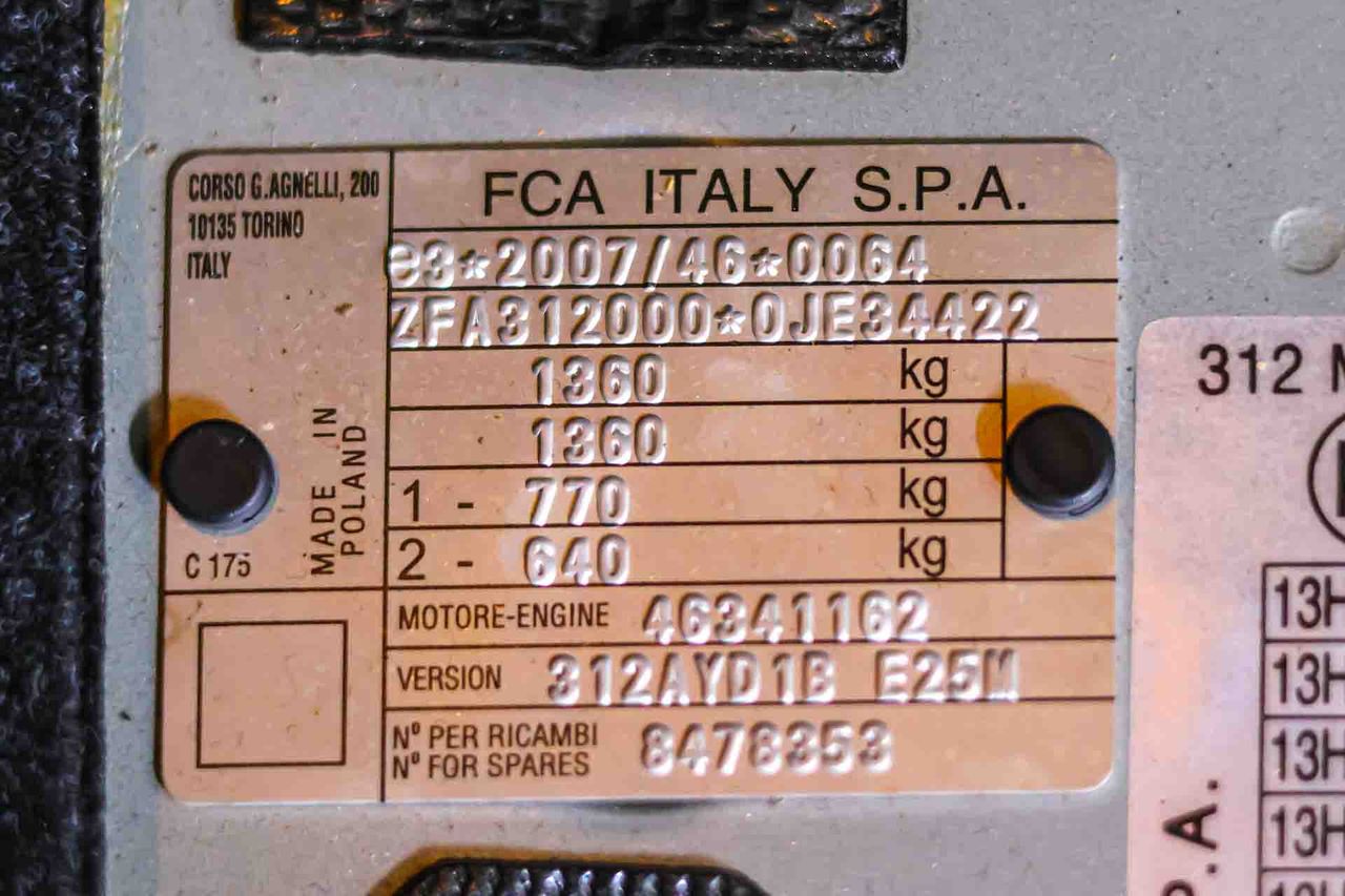 Fiat 500 Lounge 1.0 6v GSE 52KW (70 CV) - Foto 8