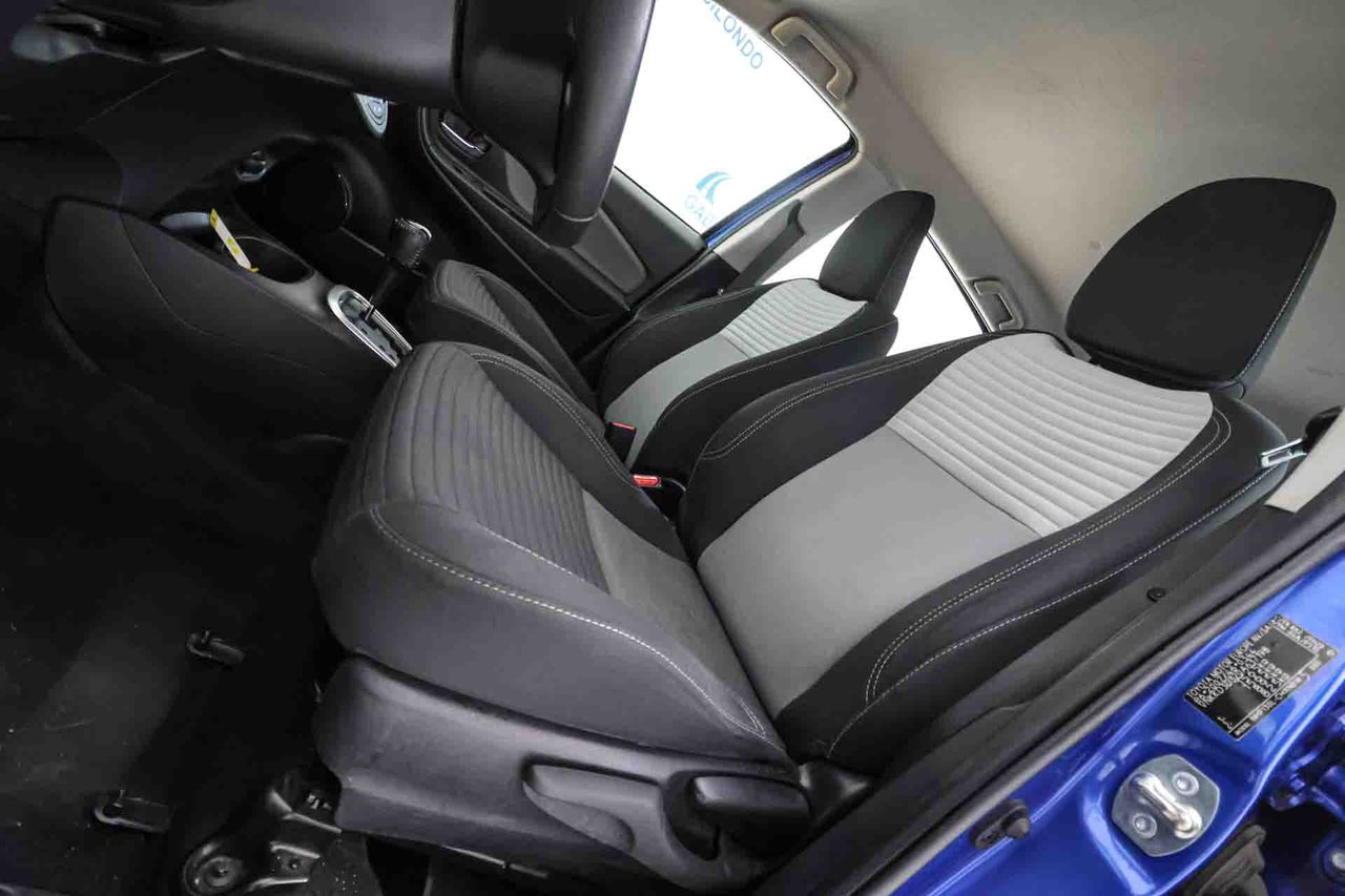 Toyota Yaris 1.5 100H Active - Foto 28