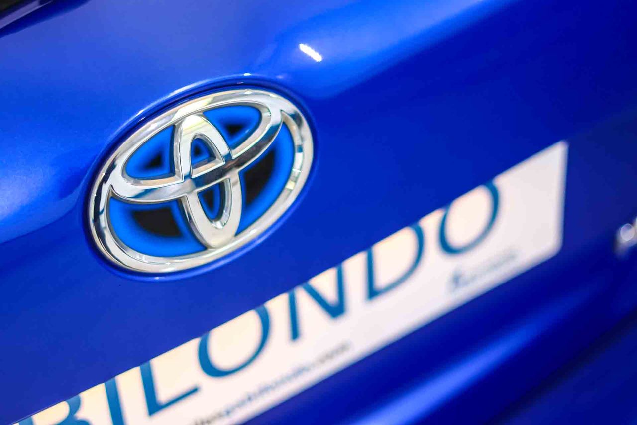 Toyota Yaris 1.5 100H Active - Foto 24