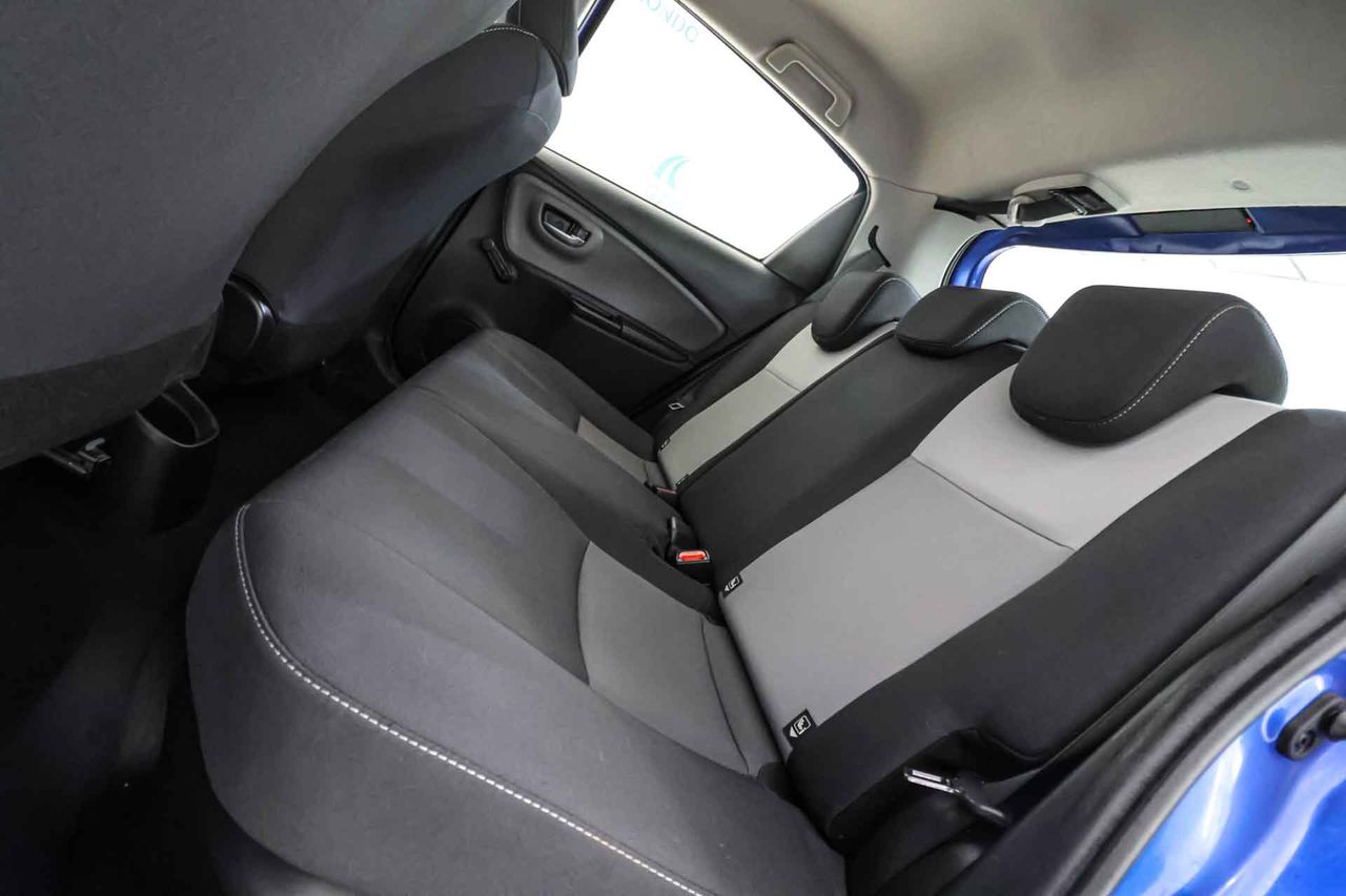Toyota Yaris 1.5 100H Active - Foto 47