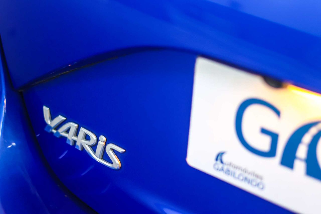 Toyota Yaris 1.5 100H Active - Foto 12