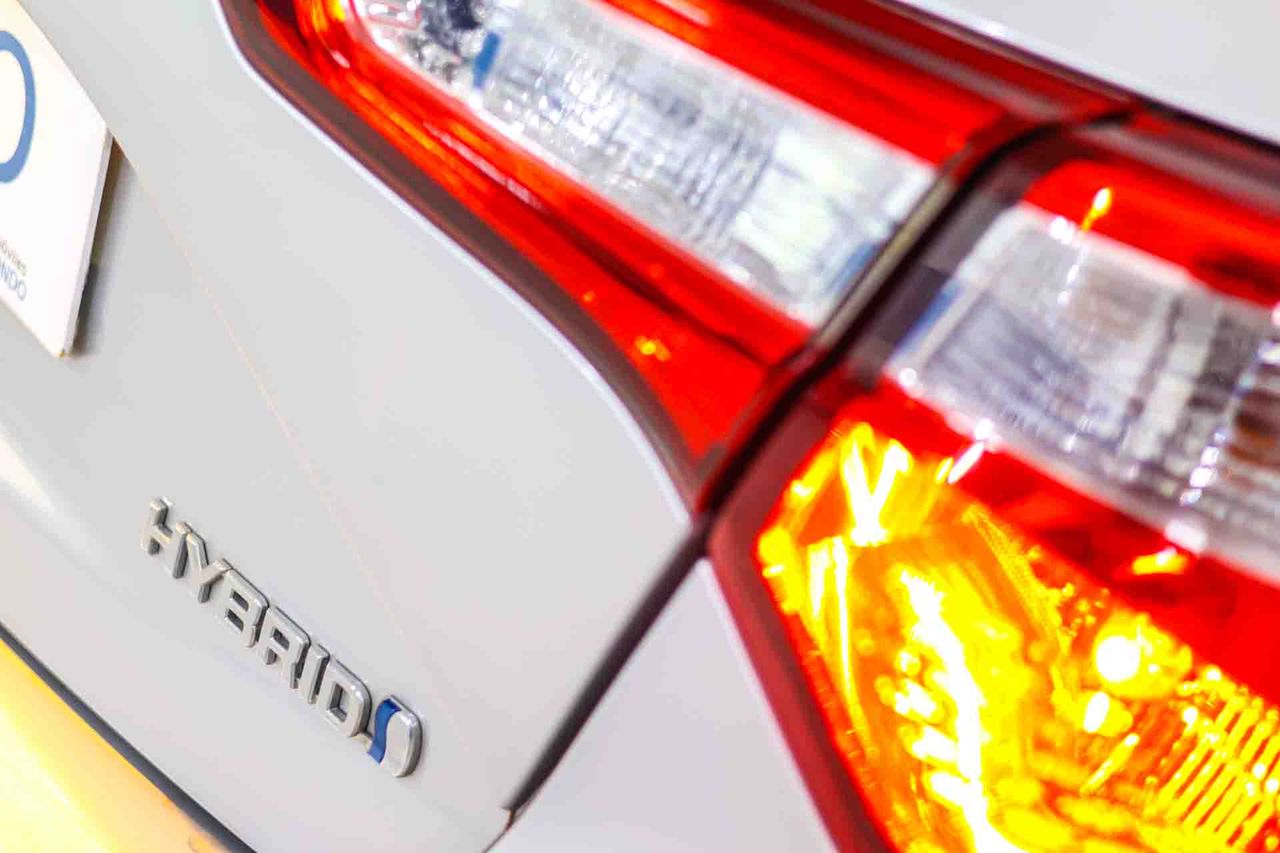 Toyota Yaris 1.5 100H Active - Foto 23