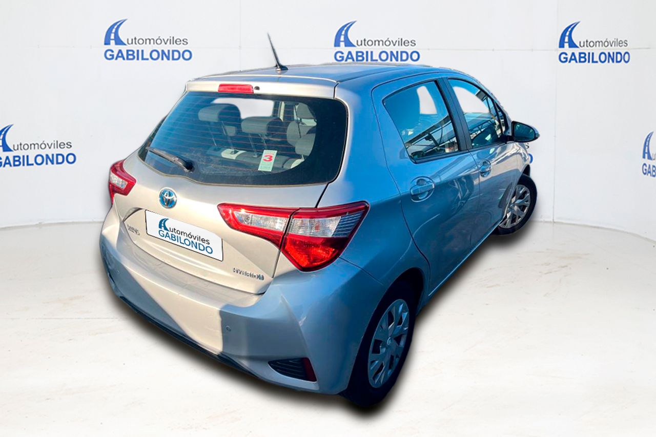 Toyota Yaris 1.5 100H Active - Foto 3