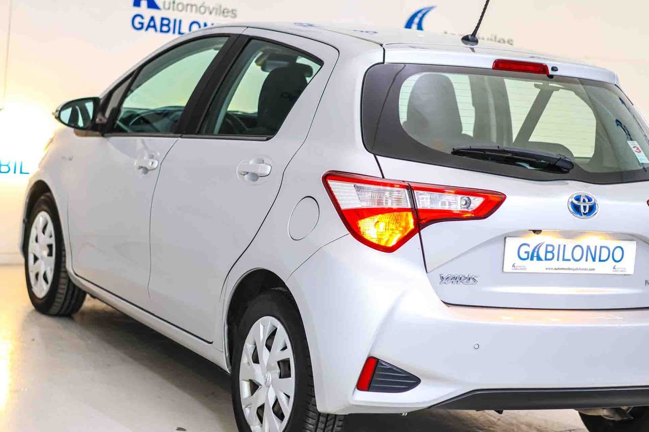 Toyota Yaris 1.5 100H Active - Foto 25