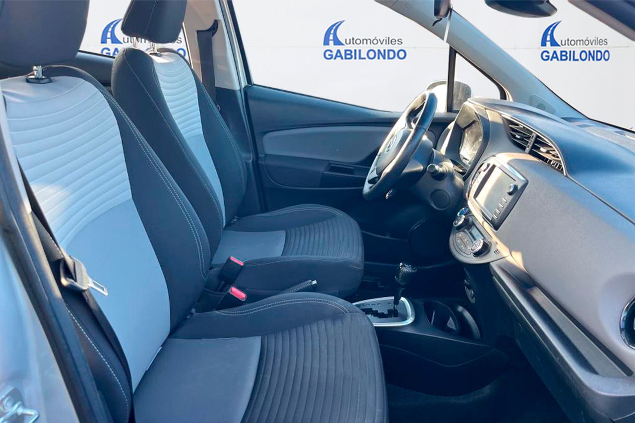 Toyota Yaris 1.5 100H Active - Foto 7