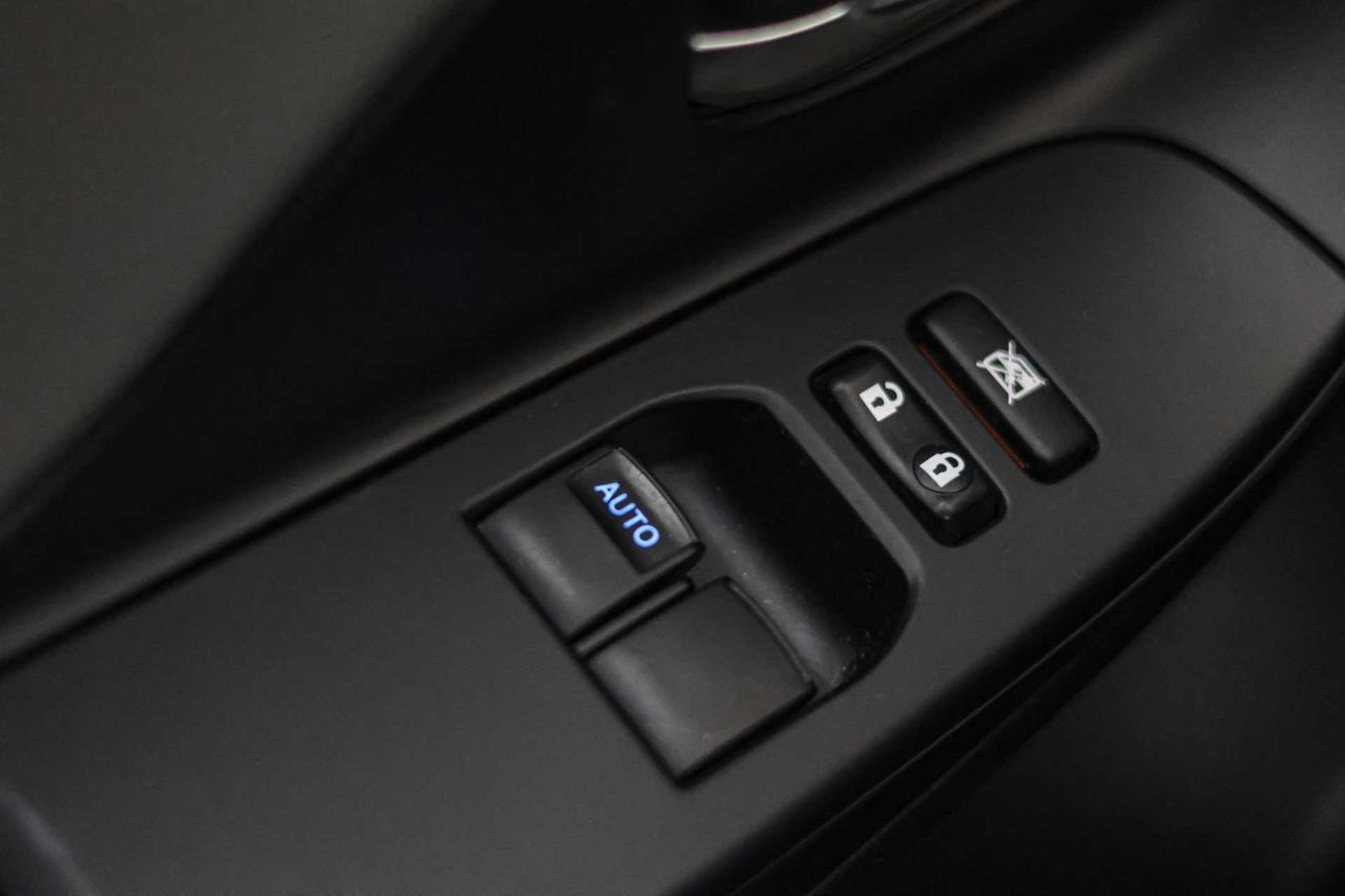 Toyota Yaris 1.5 100H Active - Foto 29