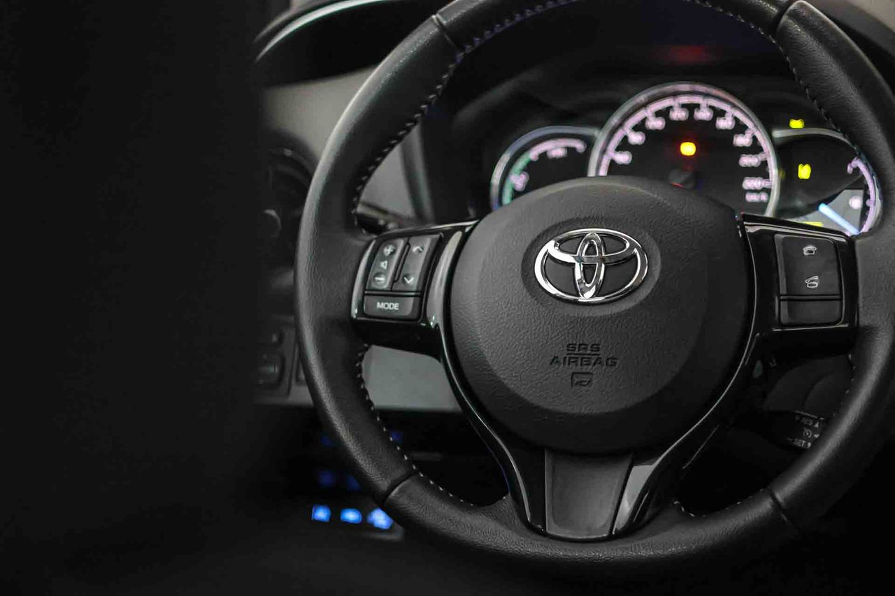 Toyota Yaris 1.5 100H Active - Foto 33