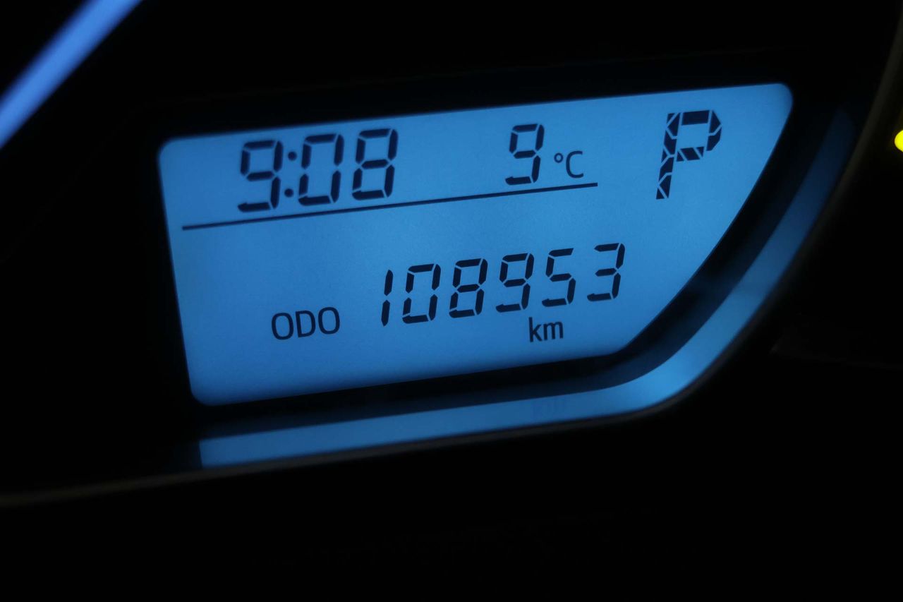 Toyota Yaris 1.5 100H Active - Foto 7