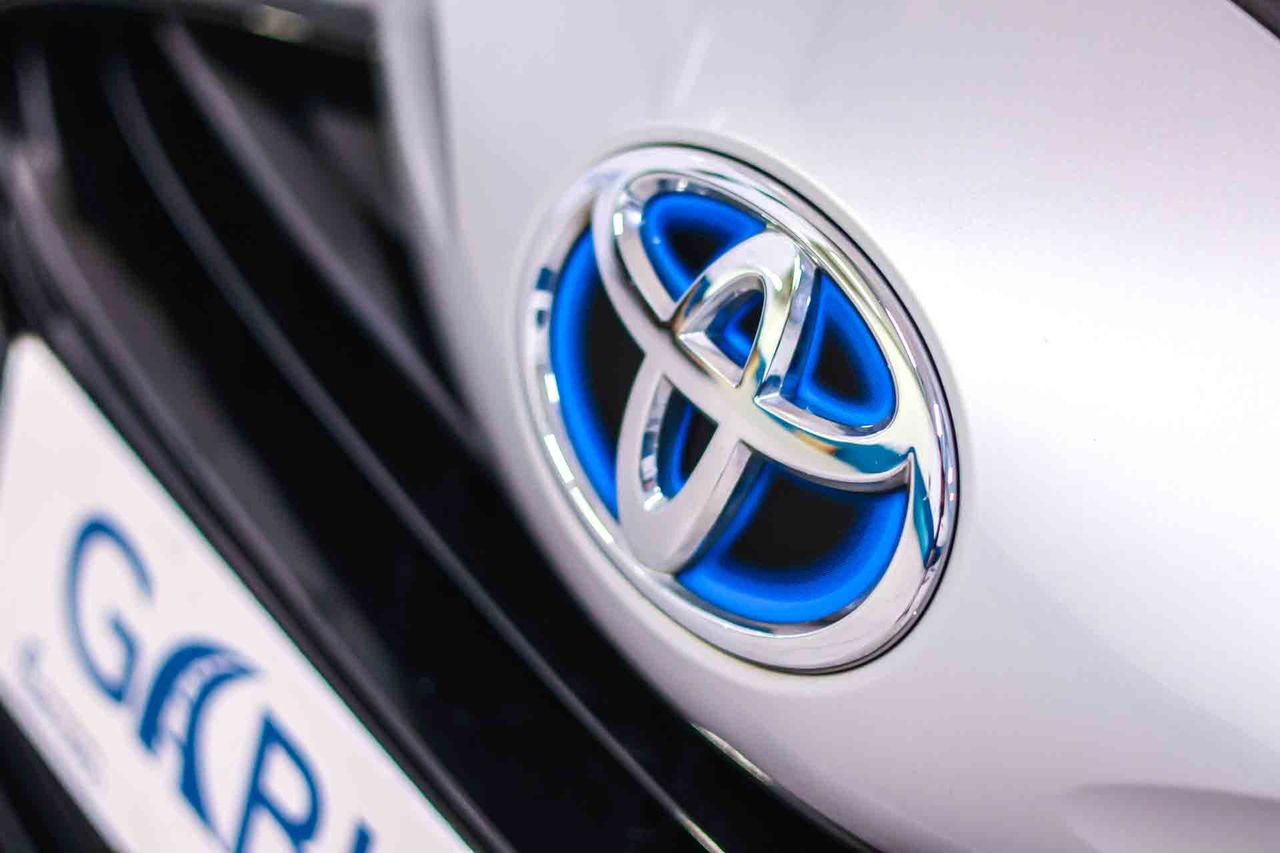 Toyota Yaris 1.5 100H Active - Foto 9