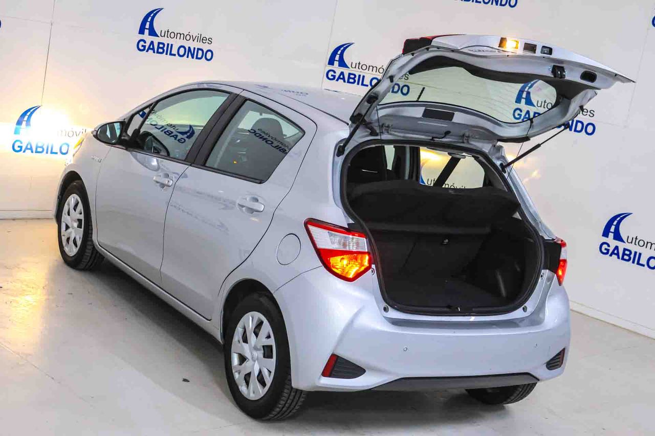 Toyota Yaris 1.5 100H Active - Foto 20