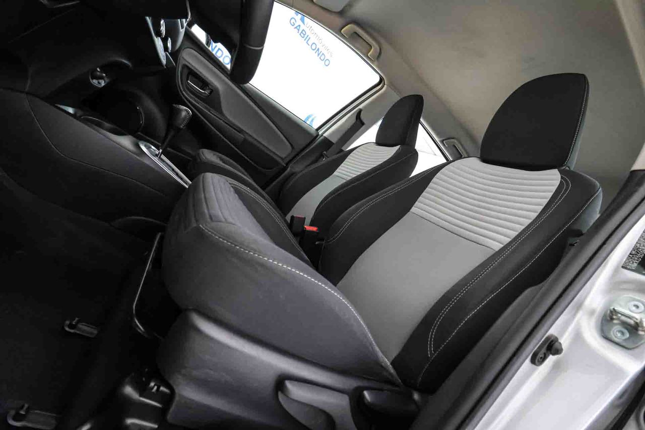 Toyota Yaris 1.5 100H Active - Foto 27