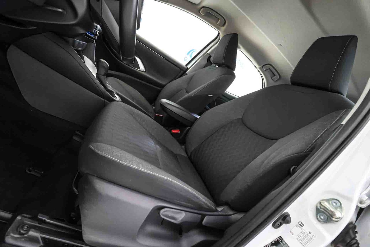 Toyota Yaris 1.5 120H Active Tech - Foto 27