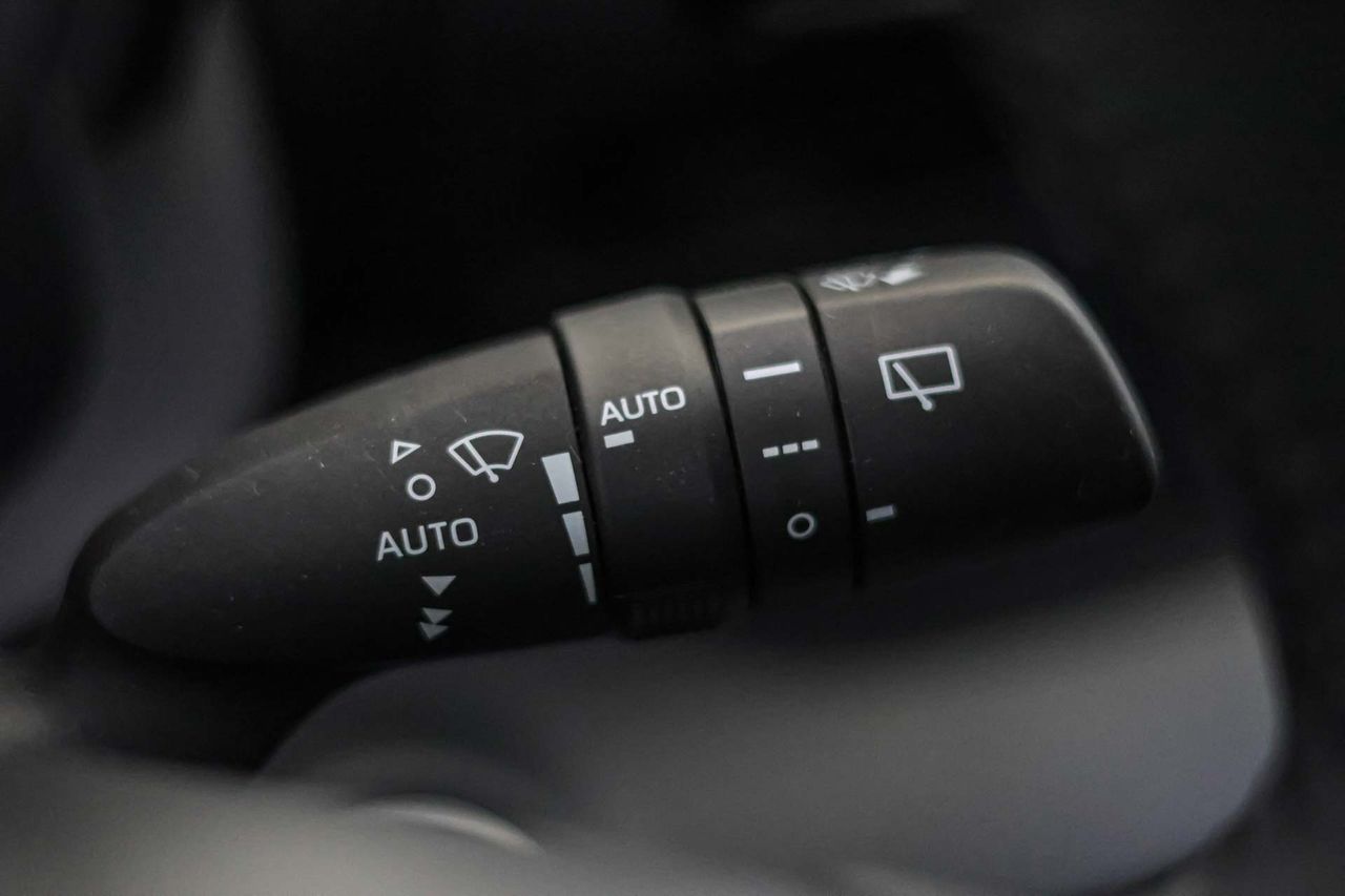 Toyota Yaris 1.5 120H Active Tech - Foto 37