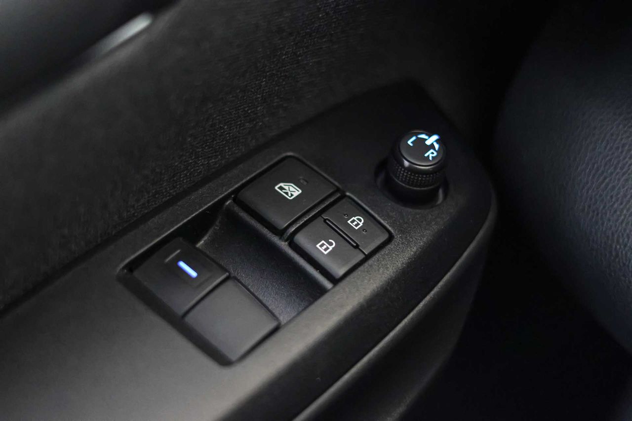 Toyota Yaris 1.5 120H Active Tech - Foto 29