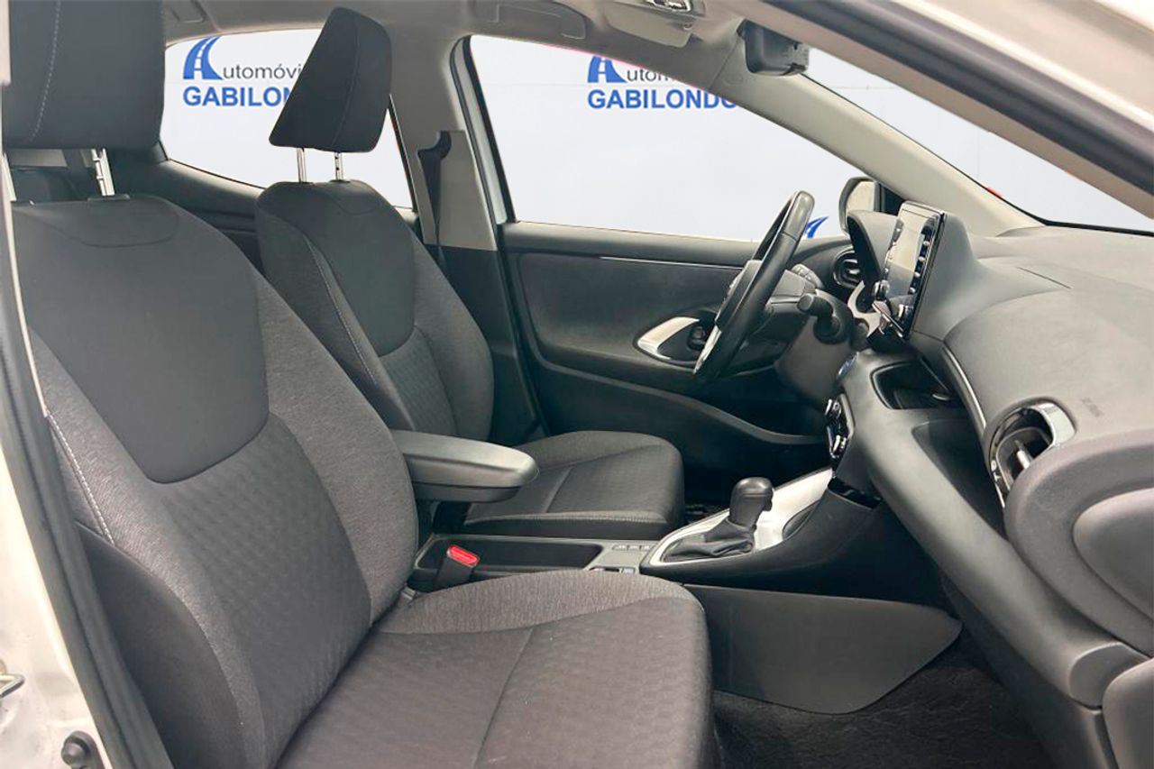 Toyota Yaris 1.5 120H Active Tech - Foto 7