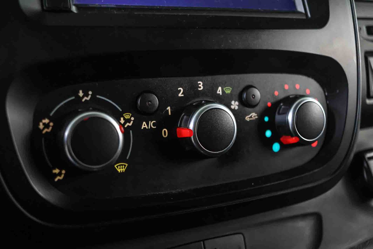 Renault Trafic L2H1 2.0 dCi - Foto 31