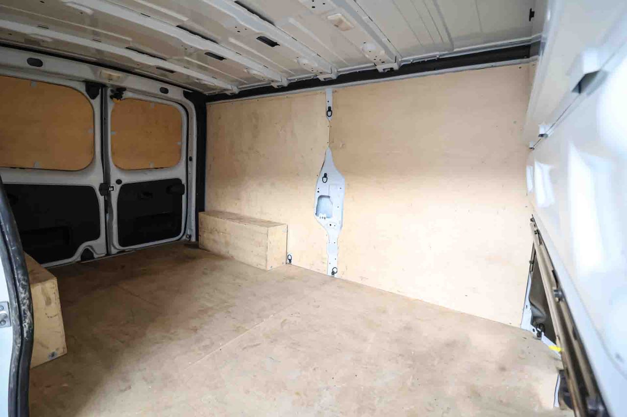 Renault Trafic L2H1 2.0 dCi - Foto 24