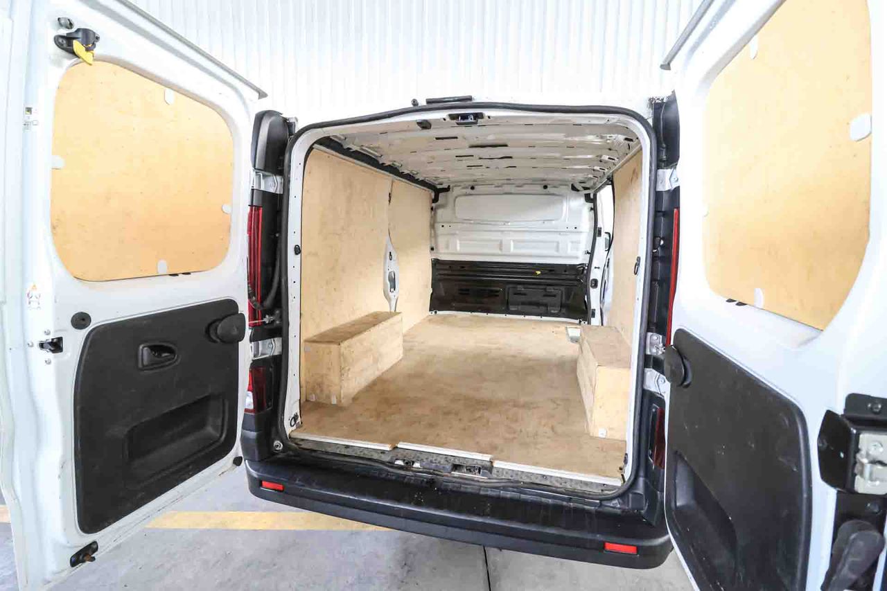 Renault Trafic L2H1 2.0 dCi - Foto 23
