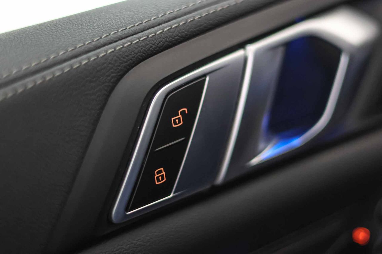 BMW X5 xDrive45e **Techo panorámico** MSport - Foto 37