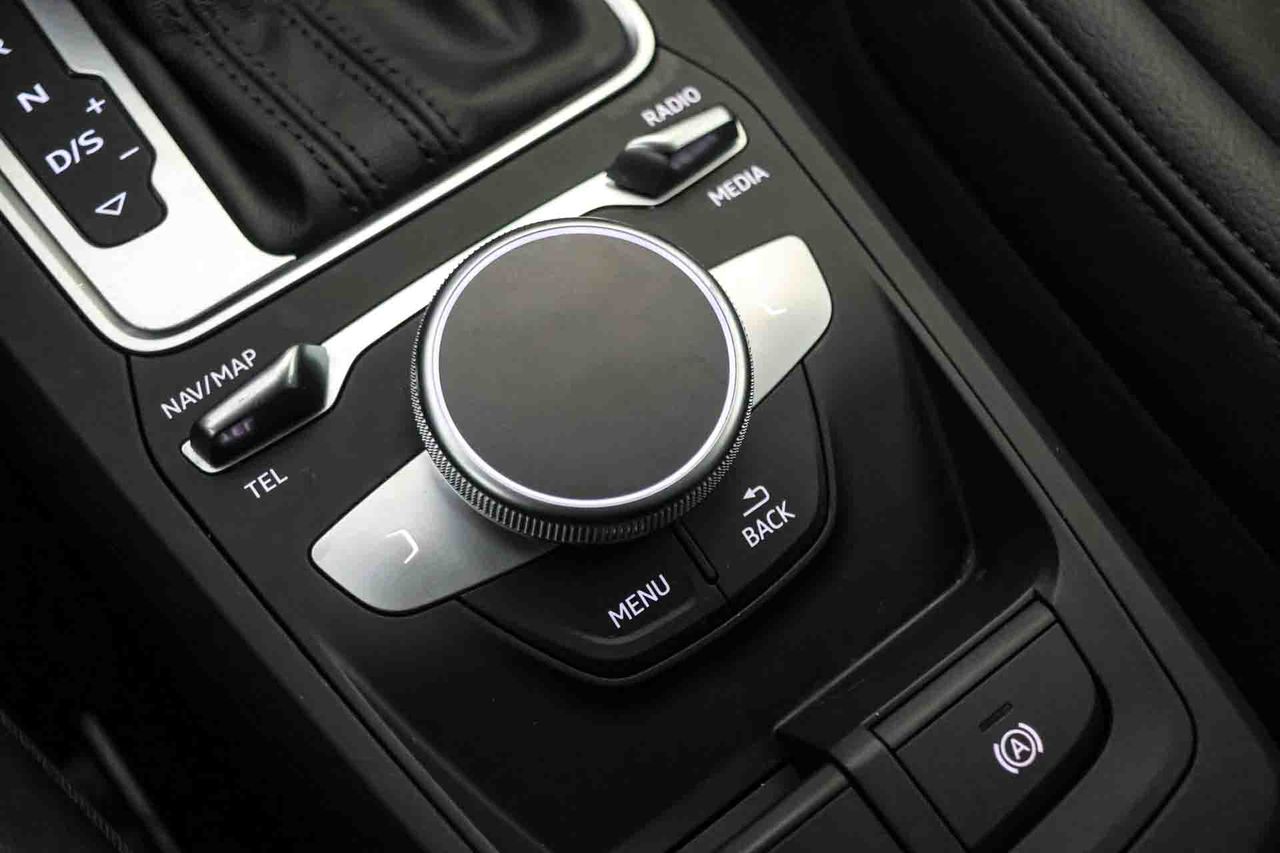 Audi Q2 35 TFSI 110kW (150CV) S tronic - Foto 38