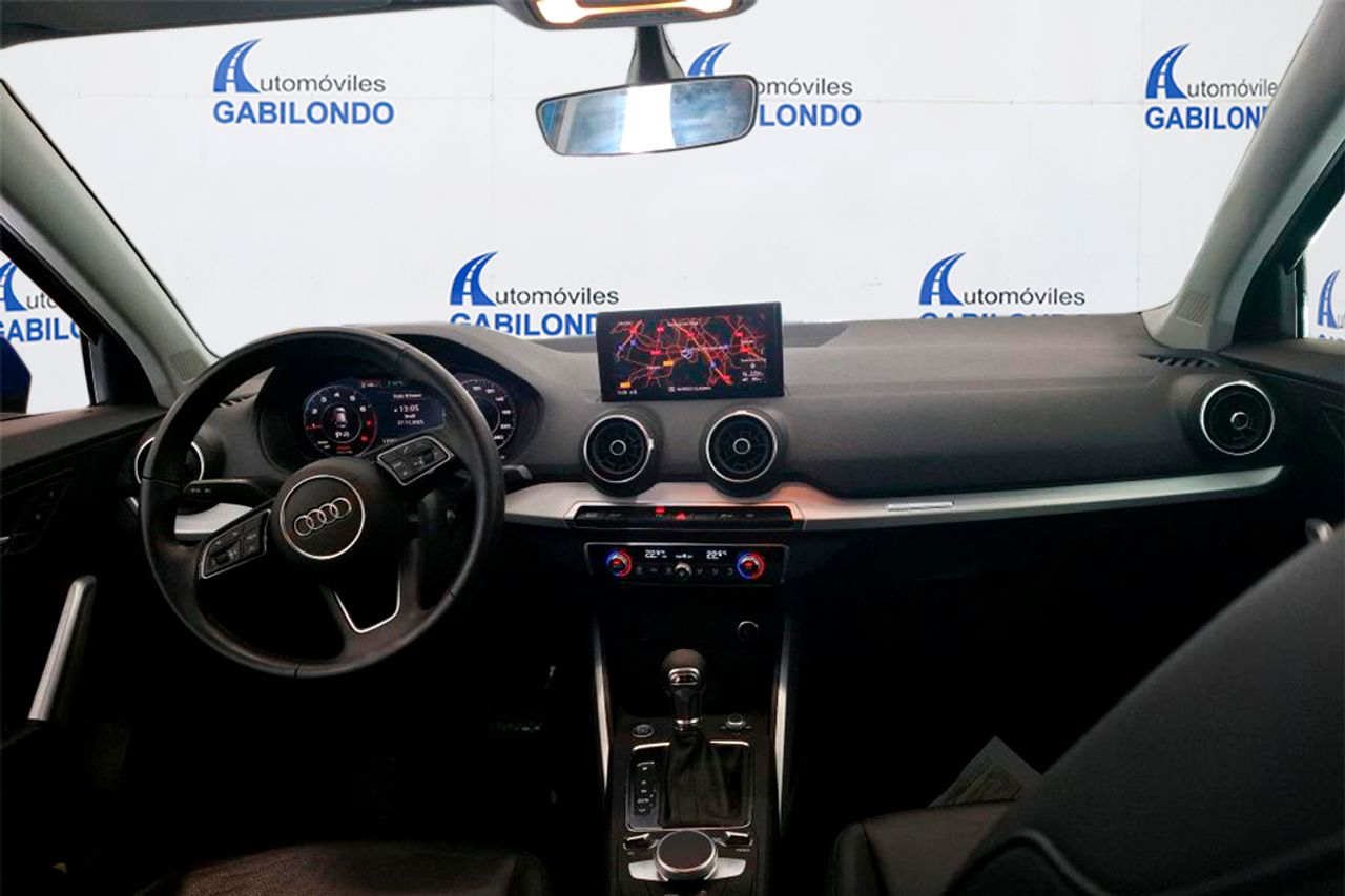 Audi Q2 35 TFSI 110kW (150CV) S tronic - Foto 4