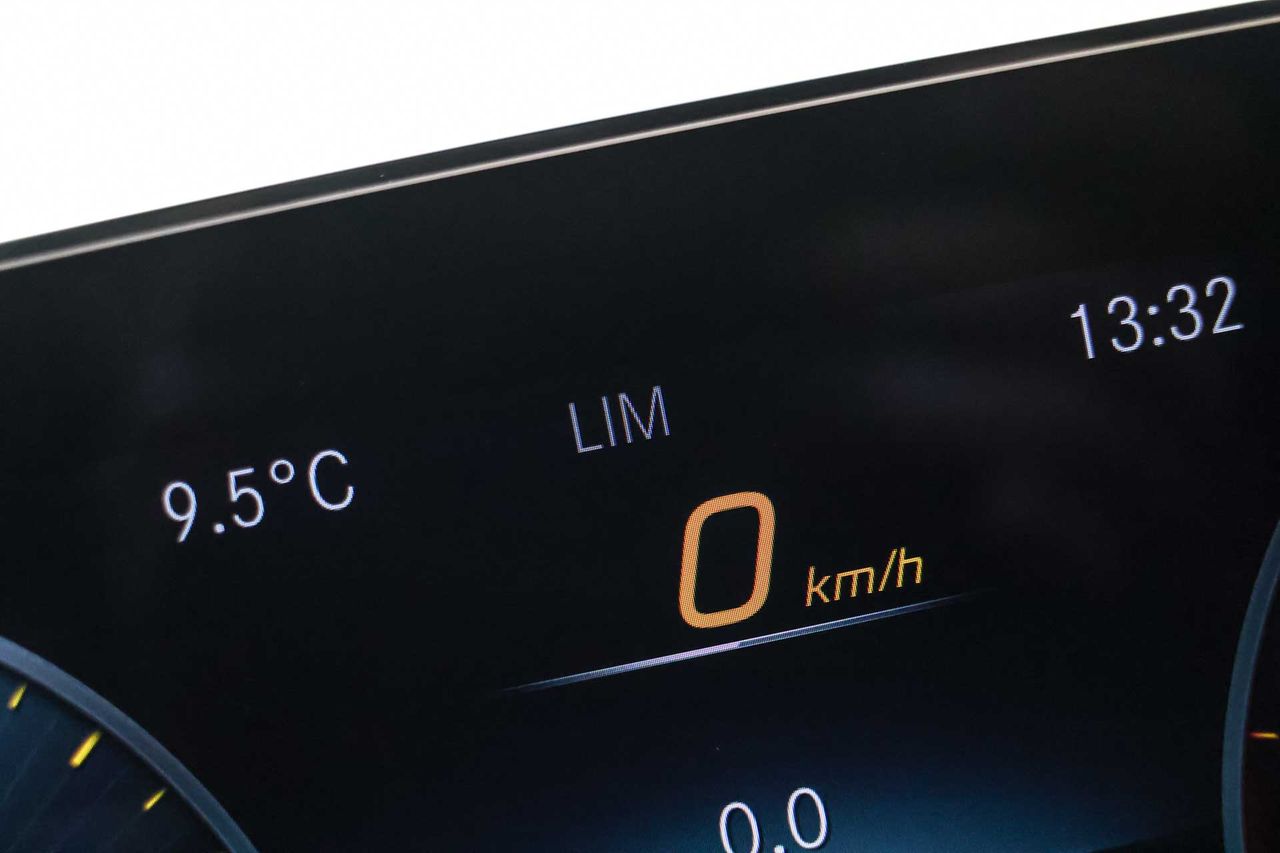 Mercedes CLA CLA 250 e Shooting Brake - Foto 52