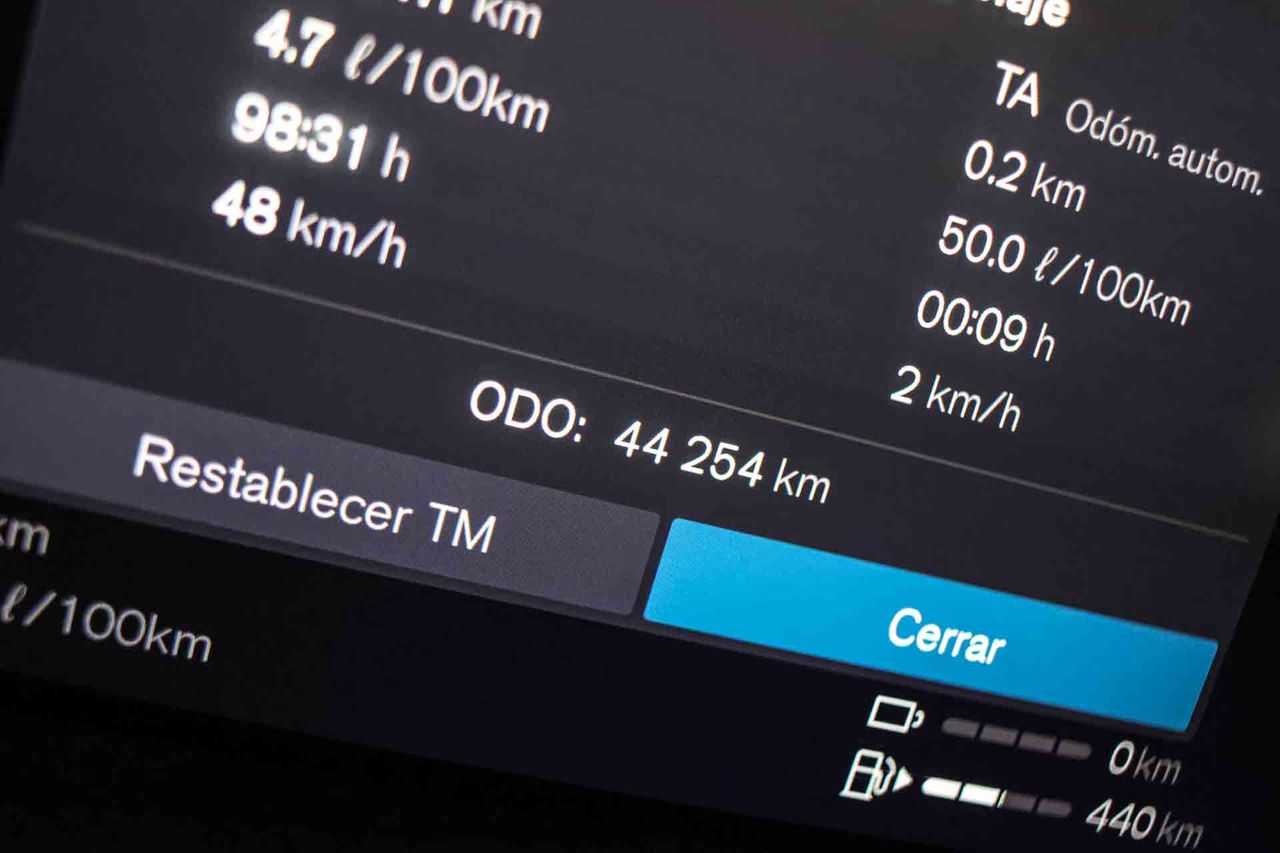 Volvo XC60 2.0 T6 AWD Recharge Core Auto - Foto 7