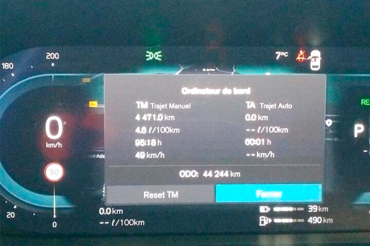 Volvo XC60 2.0 T6 AWD Recharge Core Auto - Foto 5