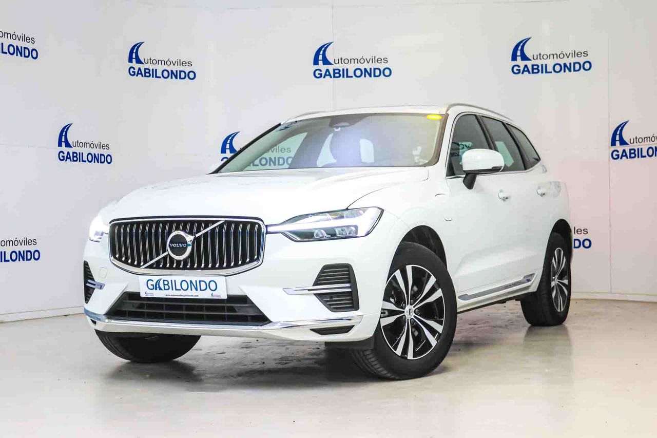 Volvo XC60 2.0 T6 AWD Recharge Core Auto - Foto 12