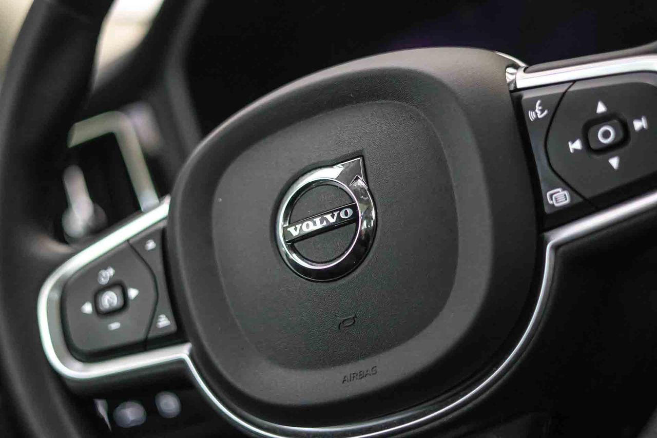 Volvo XC60 2.0 T6 AWD Recharge Core Auto - Foto 40