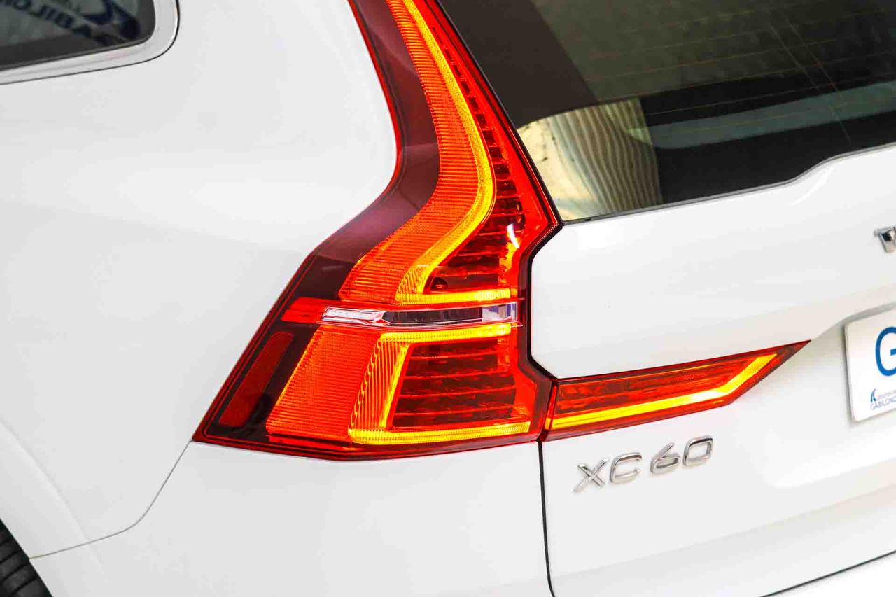 Volvo XC60 2.0 T6 AWD Recharge Core Auto - Foto 20