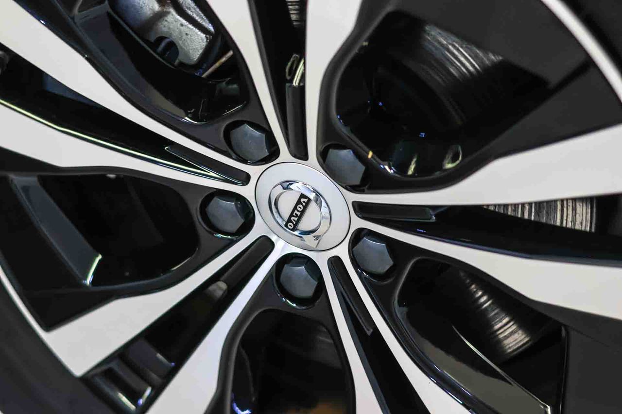 Volvo XC60 2.0 T6 AWD Recharge Core Auto - Foto 23