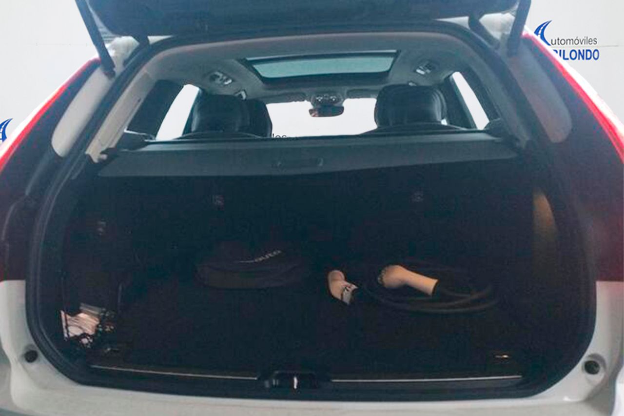 Volvo XC60 2.0 T6 AWD Recharge Core Auto - Foto 10